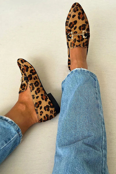 Juul - Elegant loafers with a pattern and subtle heels