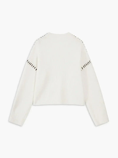 Nia - Cozy Sweater